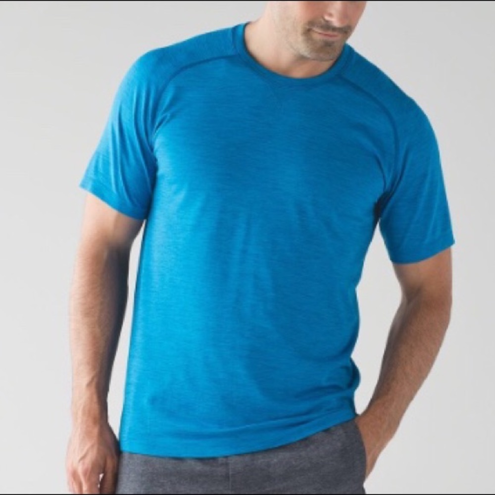 Lululemon Athletica Metal Vent Short Sleeve Tee